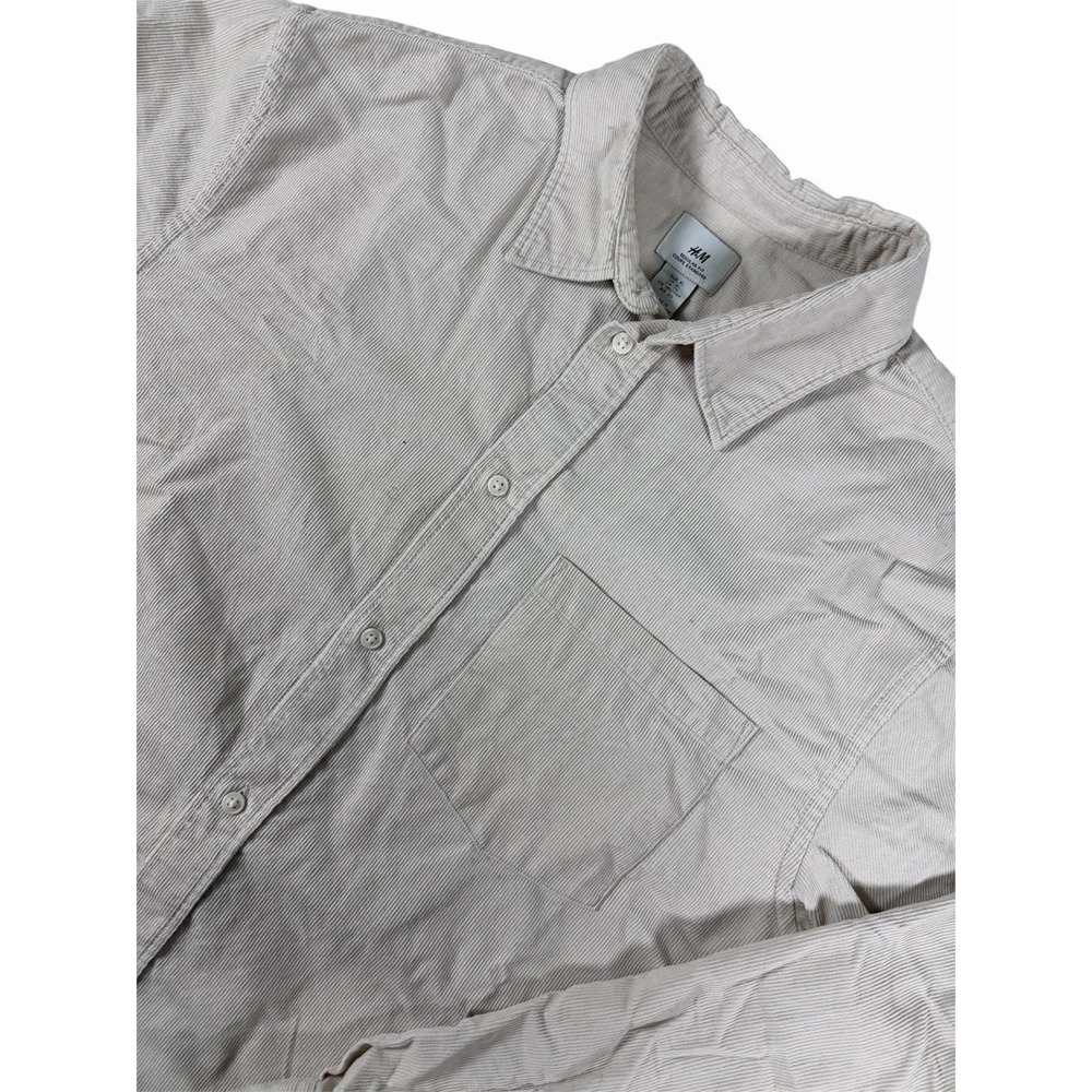 H and M White Regular for Coupe Standard Long Sleeve Button Up Shirt Size XL